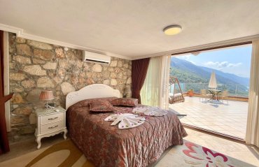 Patara  lux  suit oda